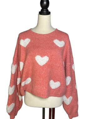 Uncharted Threads Cozy Coral White Heart Cropped Relaxed Knit Sweater (Large)